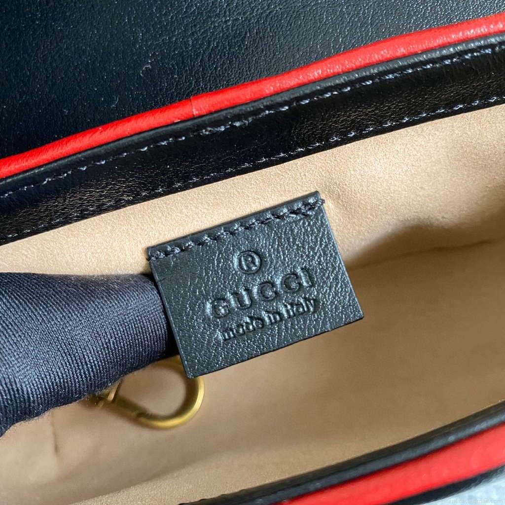 Gucci Online Exclusive GG Marmont mini bag Gucci 574969 Black and Apricot