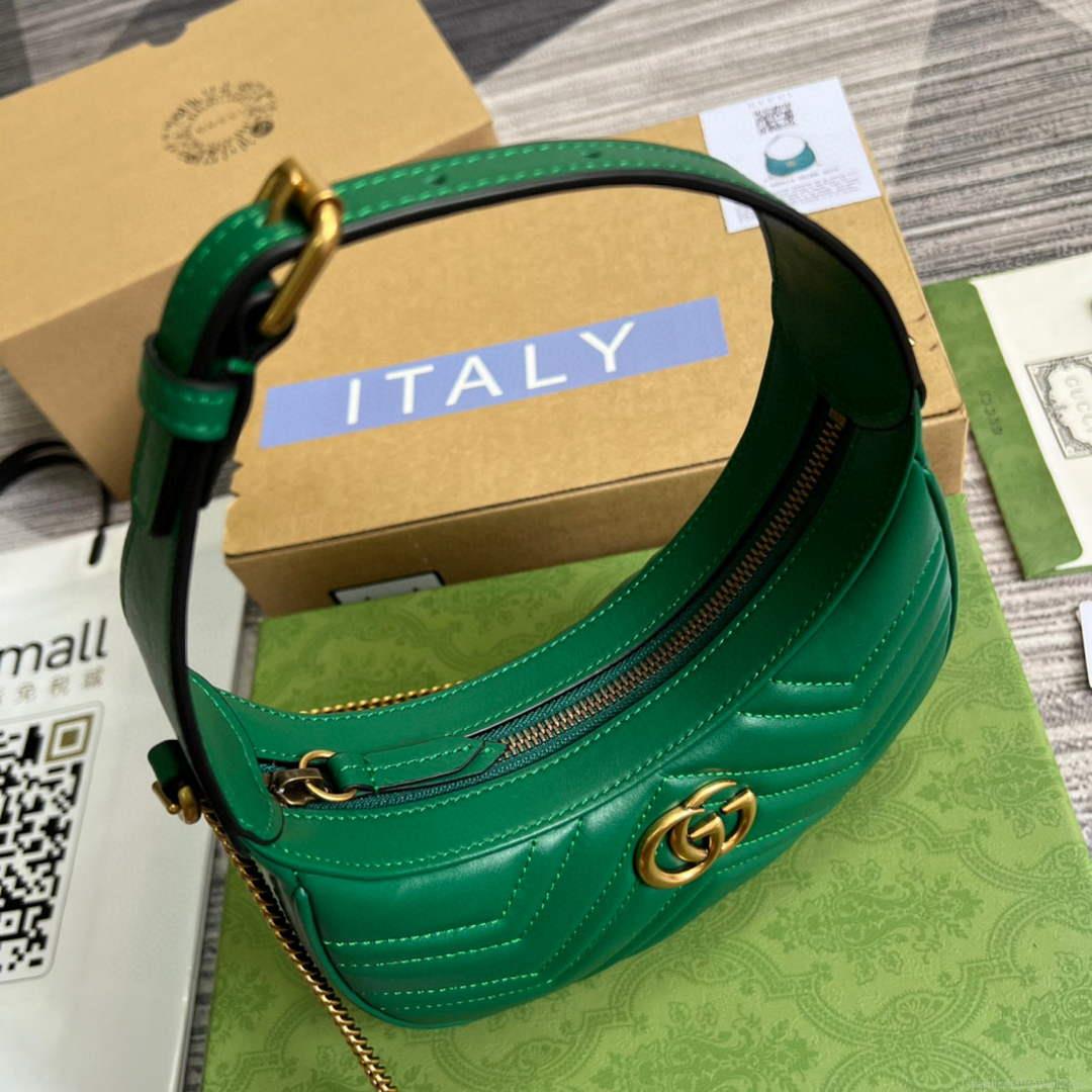 Gucci 699514 GG Marmont half-moon-shaped mini bag Green