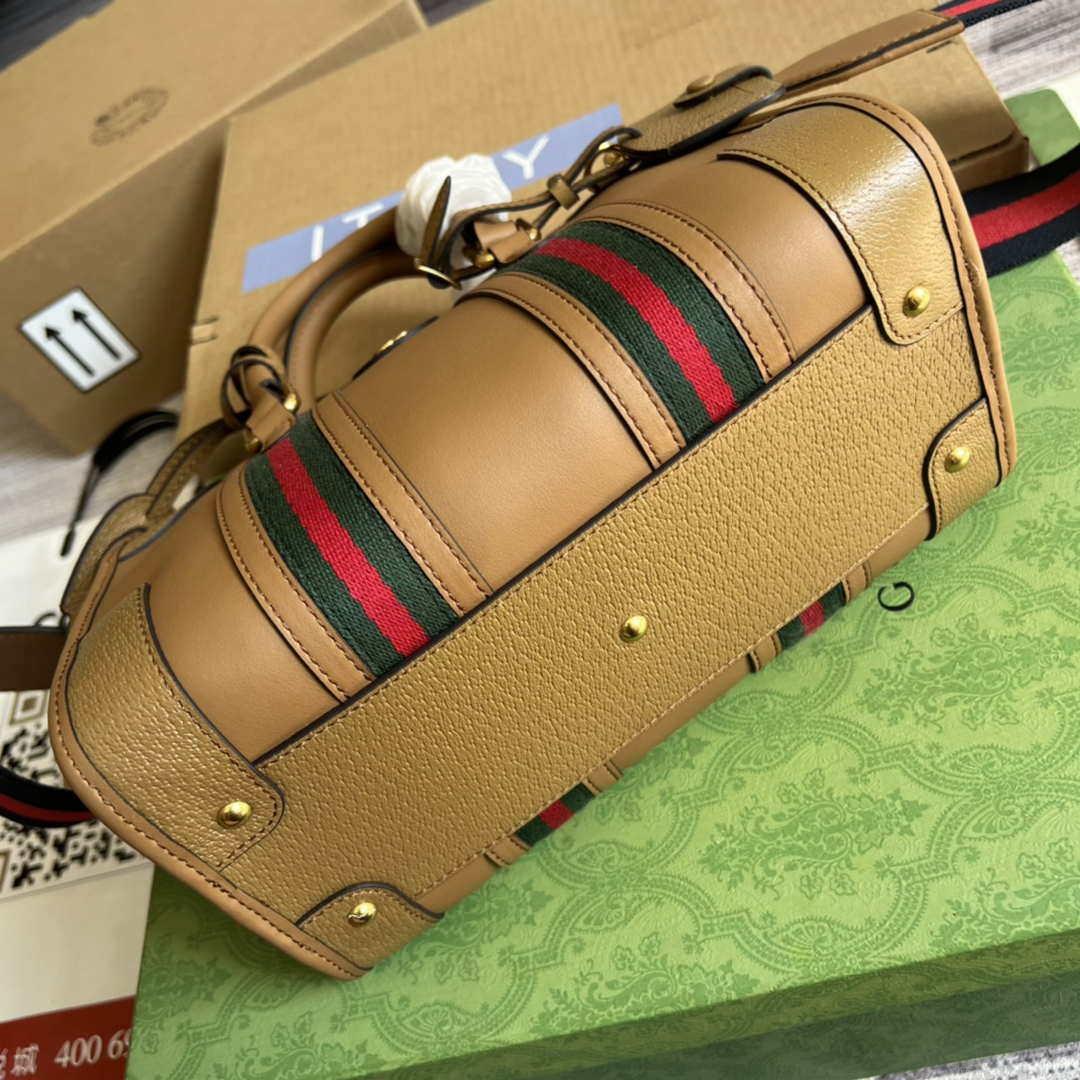Gucci 715772 Small top handle bag with Double G Light Brown