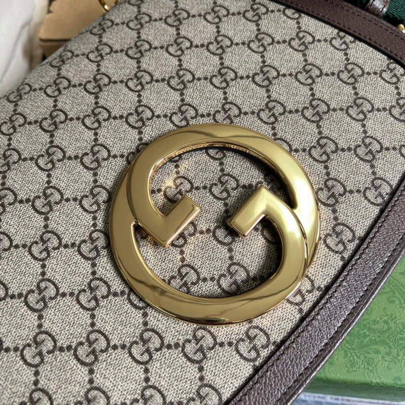 Gucci 699210 Medium Shoulder Bag With Round Interlocking G