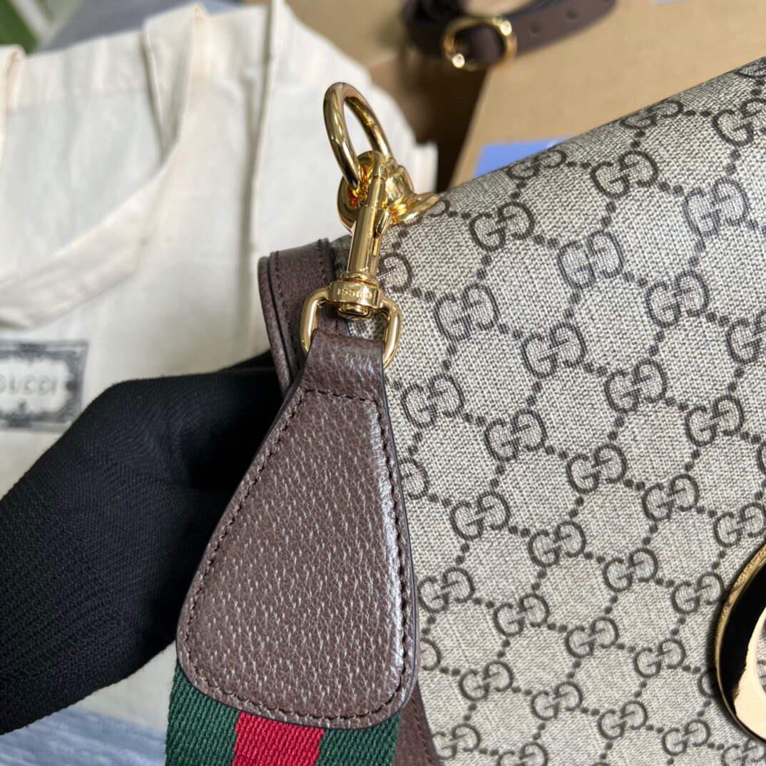 Gucci 699210 Medium Shoulder Bag With Round Interlocking G