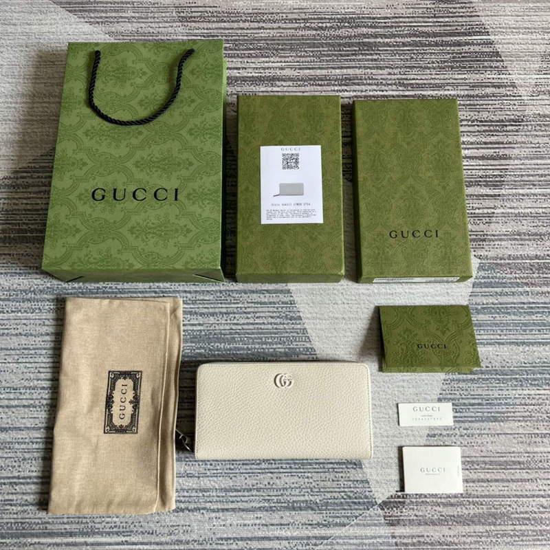 Gucci 456117 GG Marmont Leather Zip Around Wallet White