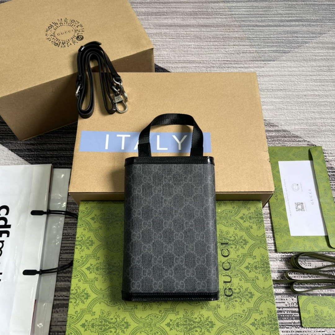 Gucci 724358 GG Top Handle Wallet Black