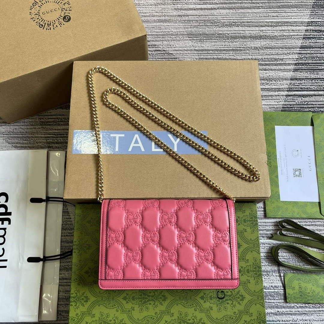 Gucci 723787 GG Matelassé Chain Wallet Rose pink