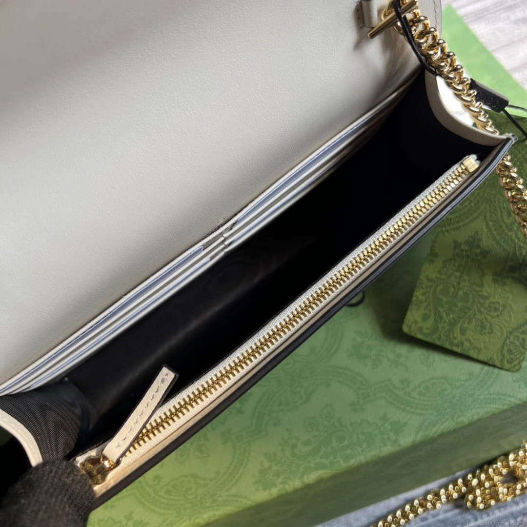 Gucci 723787 GG Matelassé Chain Wallet White
