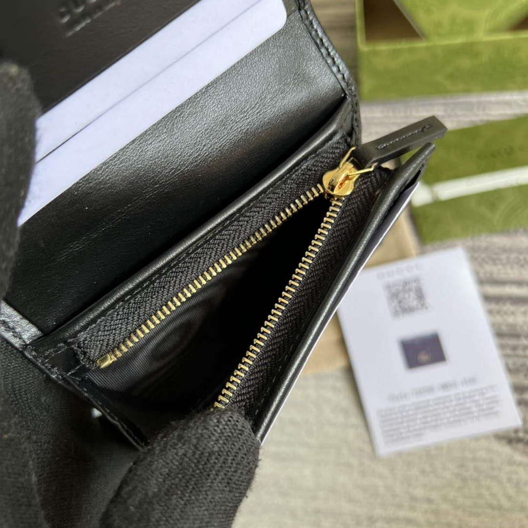 Gucci 723786 GG Matelassé Card Case Wallet Black