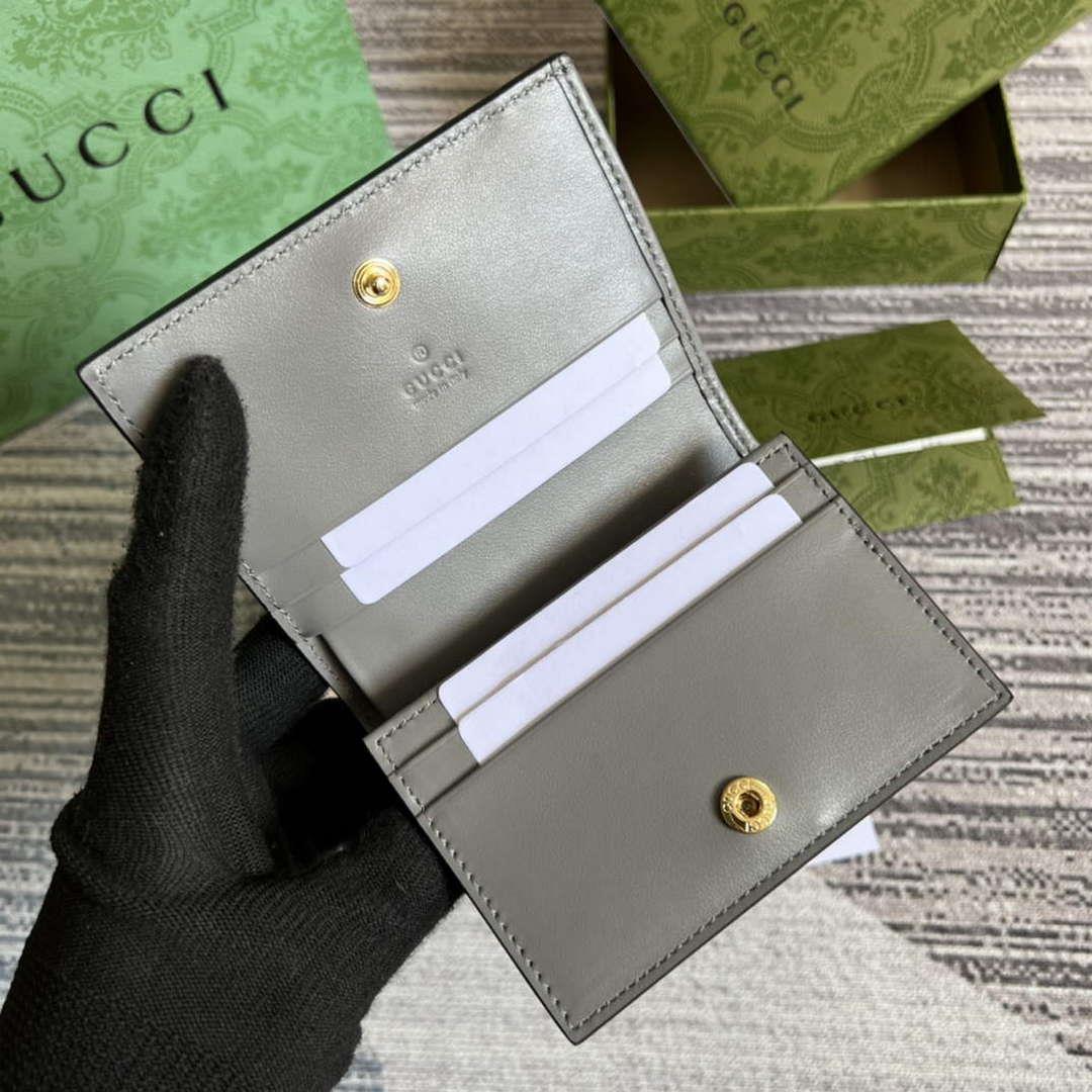 Gucci 723786 GG Matelassé Card Case Wallet Grey
