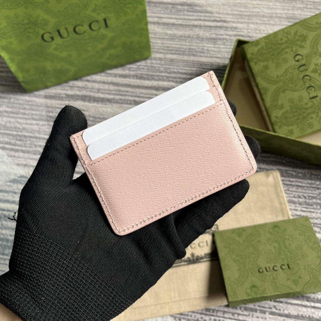 Gucci 773428 Card Case With Gucci Script Light pink