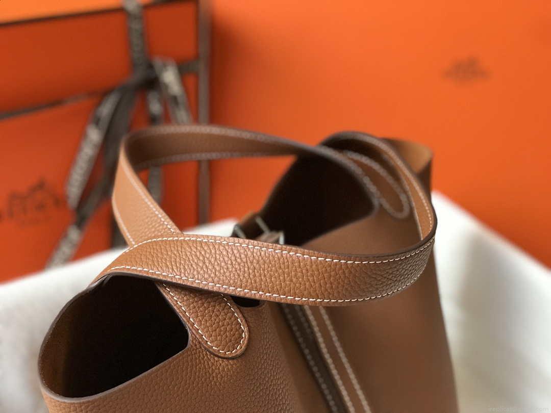 Hermes H056289 Picotin Lock 18 22 Bag H330010