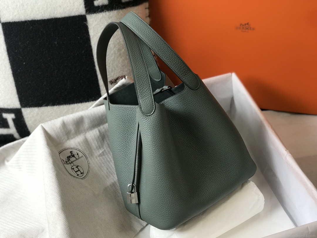 Hermes H056289 Picotin Lock 18 22 Bag H330015