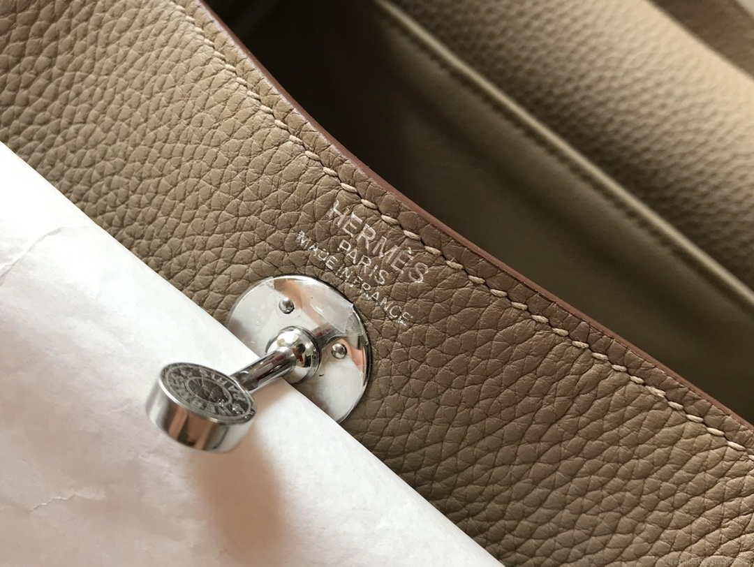 Hermes H079086CK18 Lindy Mini Bag 19cm Semi-manual H231910