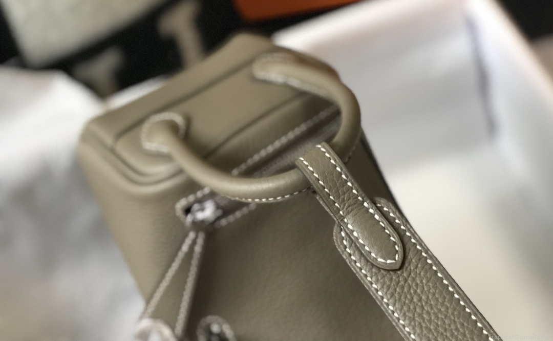 Hermes H079086 Lindy Mini Bag 19cm H231926