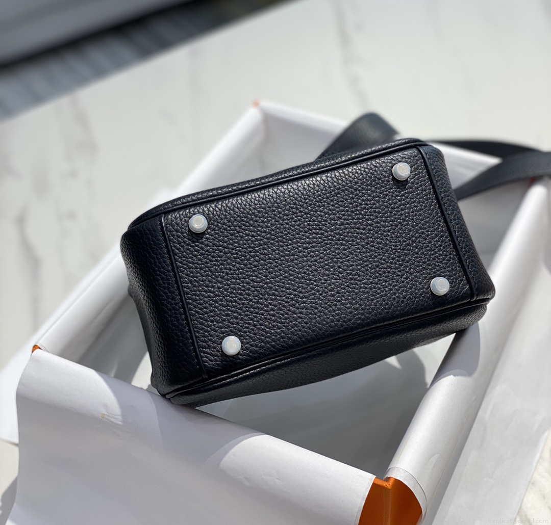 Hermes H079086 Lindy Mini Bag 19cm H231930