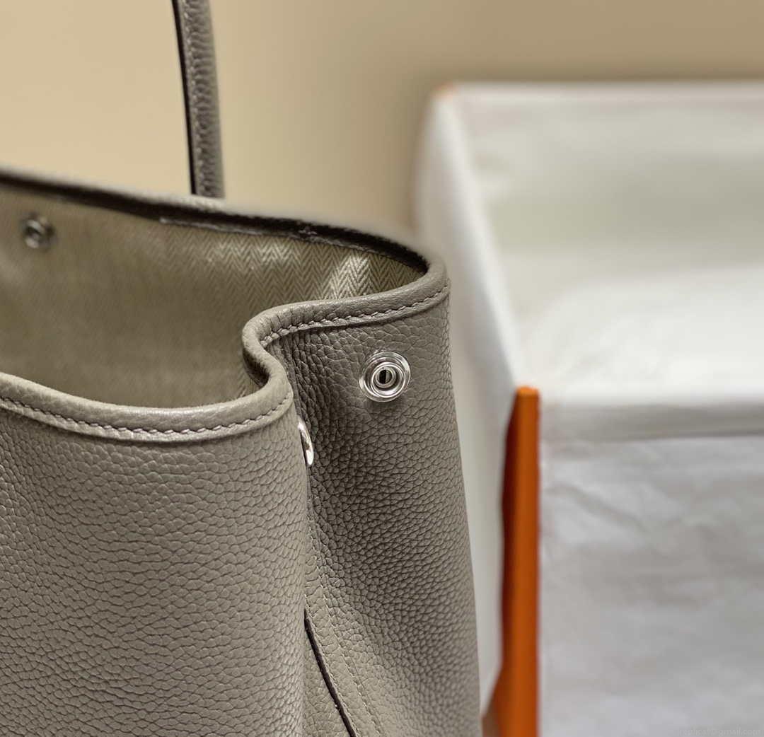 Hermes Light Dark Clemence Garden Party 30cm Bag H239046