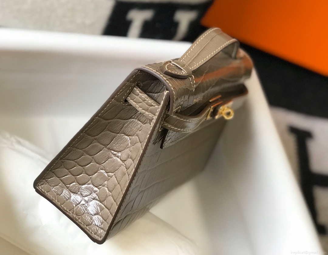 Hermes Mini Kelly Pouchette Crocodile Leather H230237 Oragano