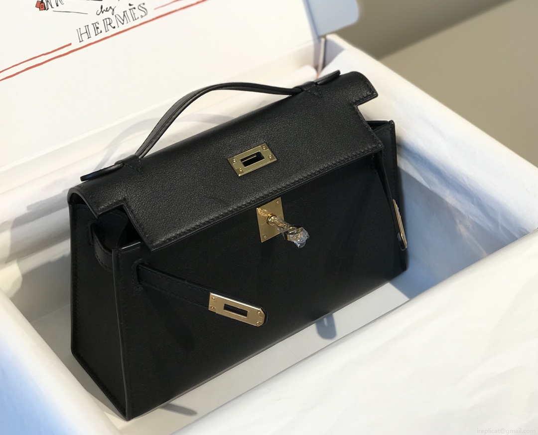 Hermes Kelly Pouchette Swift Leather clutch bag Gold H230270