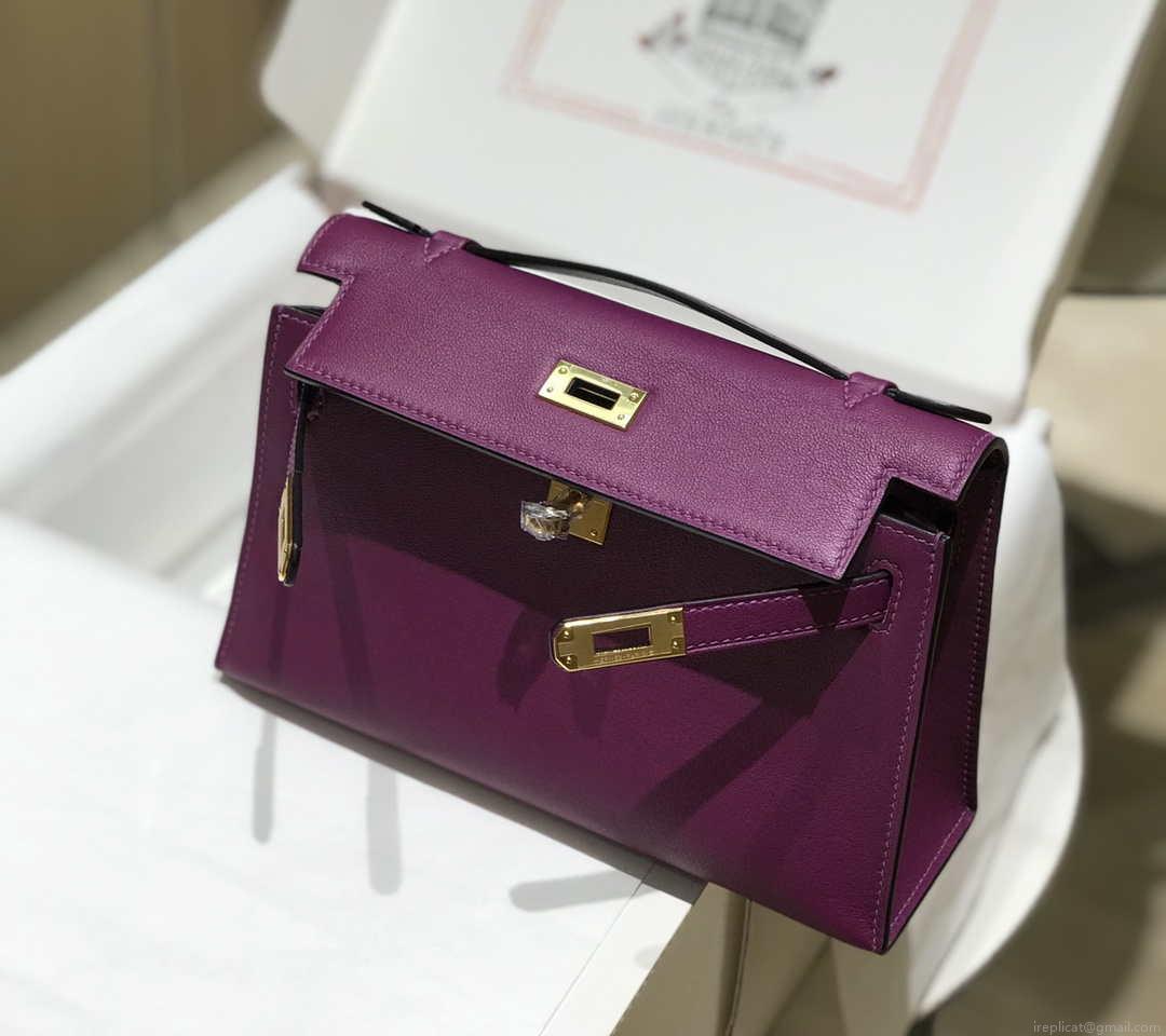 Hermes Kelly Pouchette Swift Leather clutch bag Gold H230273