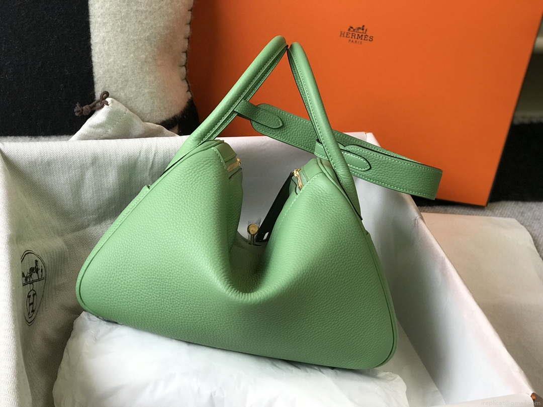 Hermes H073428 Lindy Bag 26 30 H231947