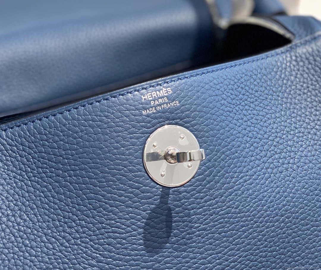 Hermes H073428 Lindy Bag 26 30 H231953