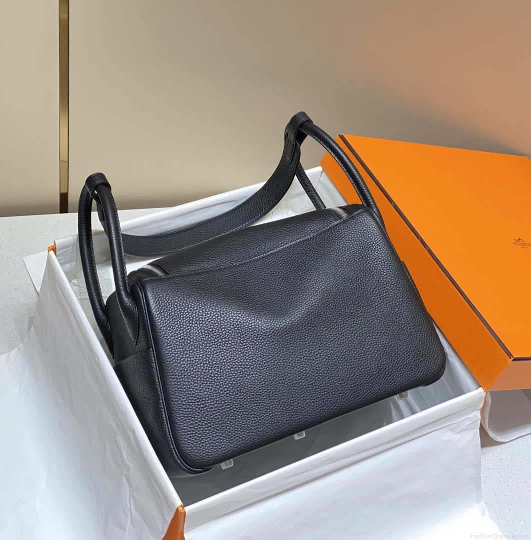 Hermes H073428 Lindy Bag 26 30 H231959