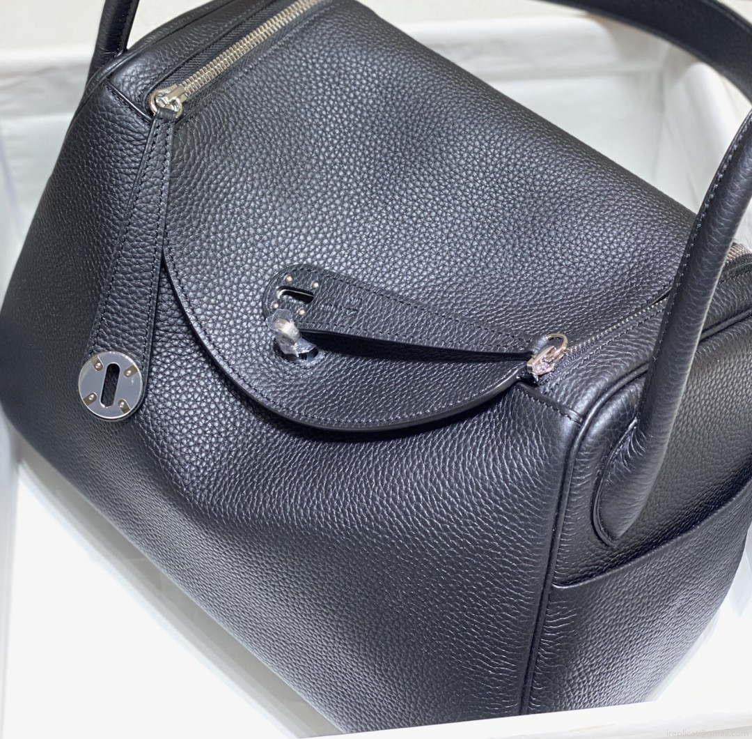 Hermes H073428 Lindy Bag 26 30 H231959