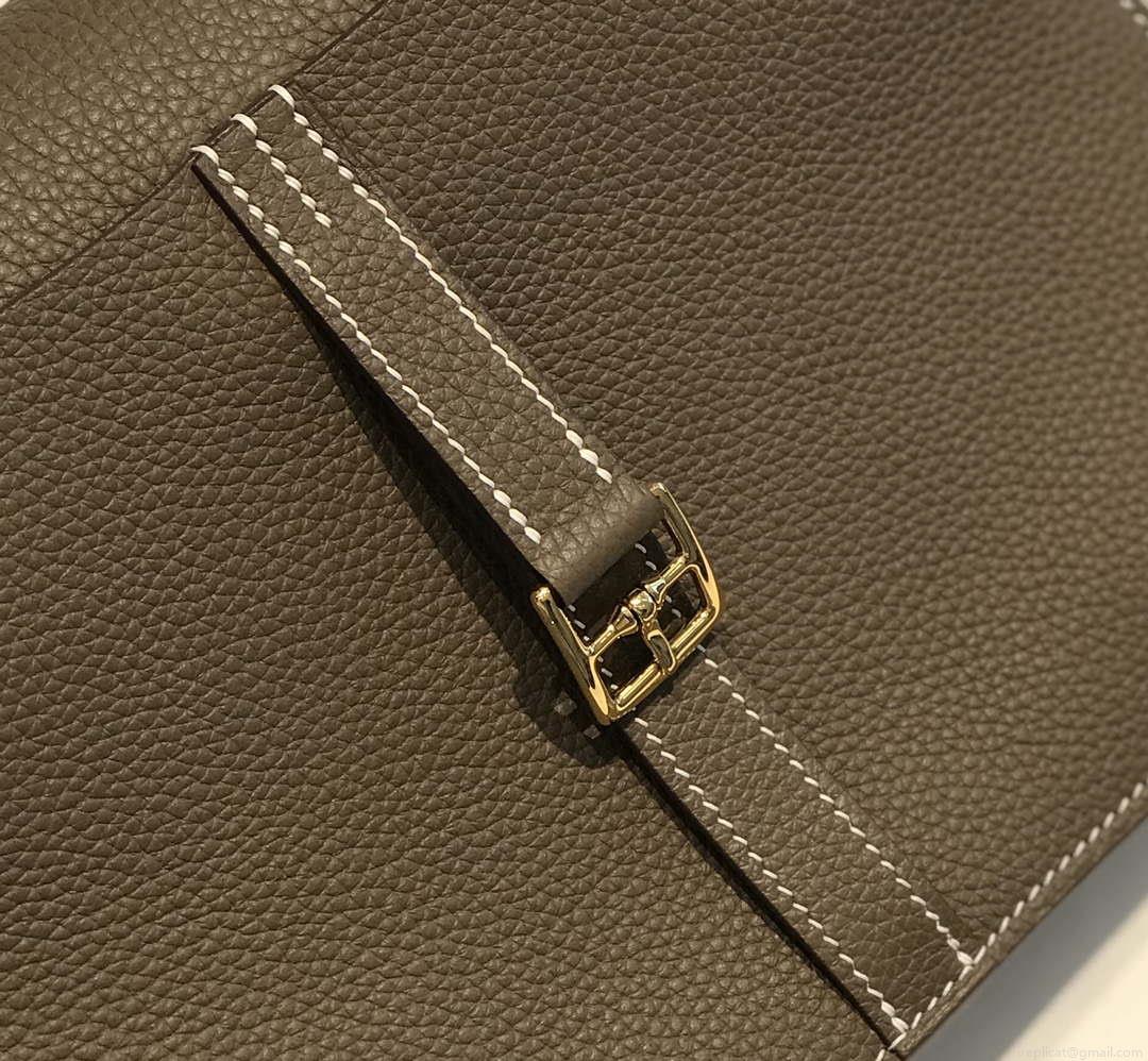 Hermes halzan clemence stamp B Gold H98808