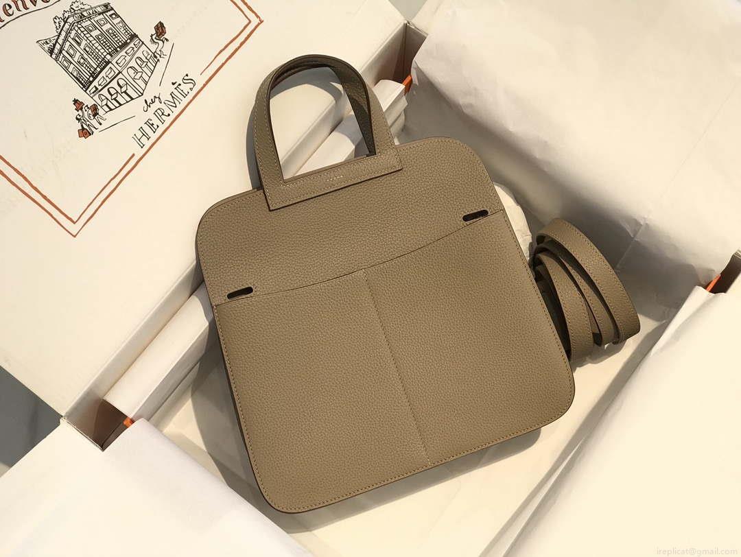 Hermes halzan clemence stamp B Gold H98811