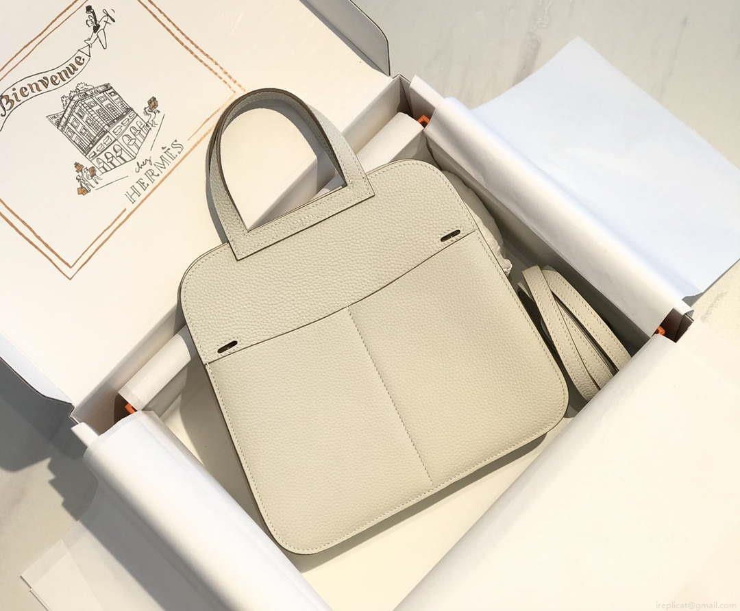 Hermes halzan clemence stamp B Gold H98812