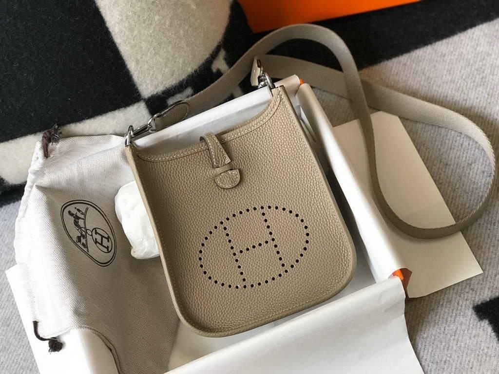 Hermes Evelyne Bag Hermes Mini Crossbody Bag 20403 Silver Buckle Kakhi