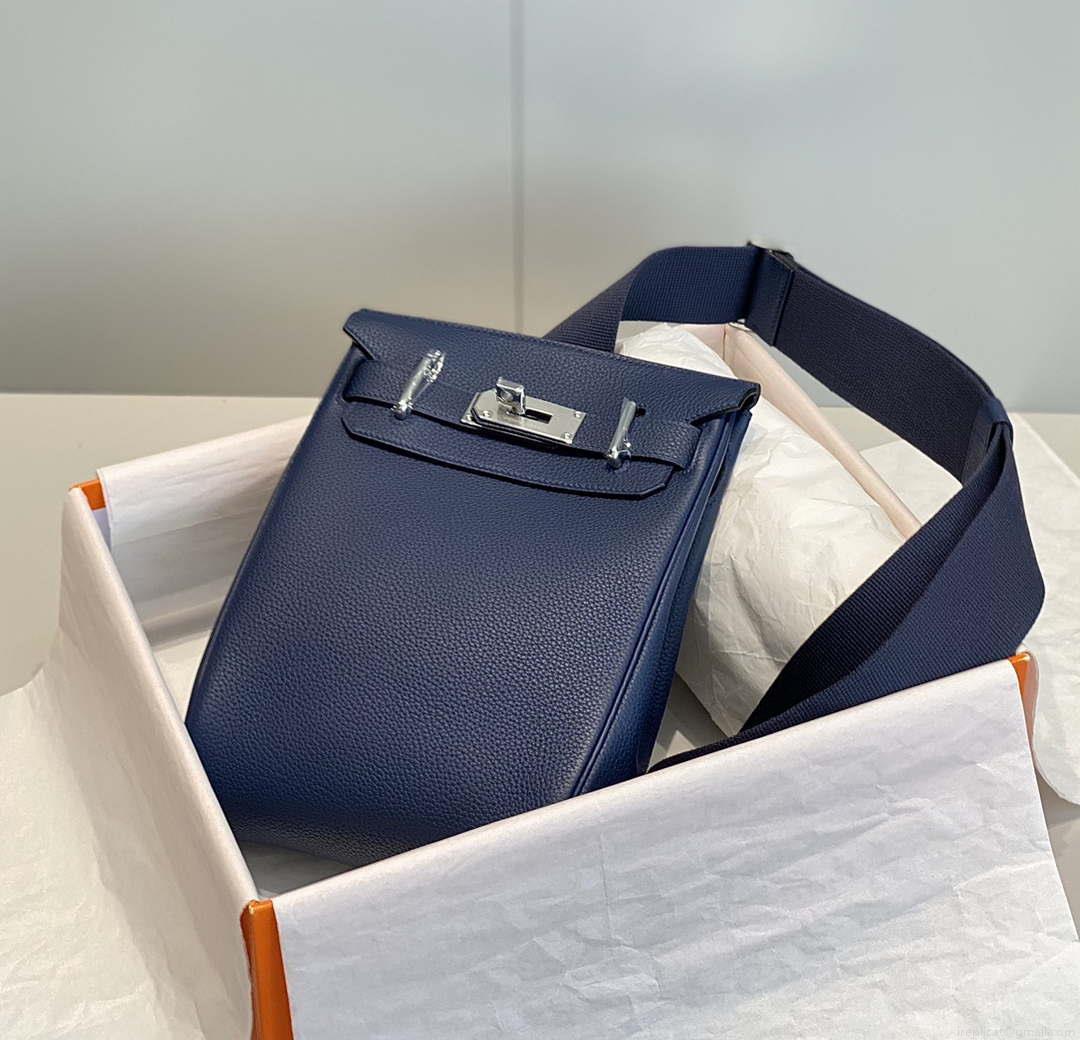 Hermes H083591CK89 Hac a Dos GM backpack Navy blue