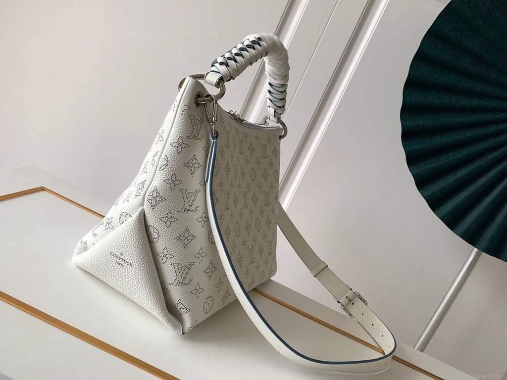 LV M56084 Louis Vuitton M56073 Beaubourg Hobo MM Mahina White