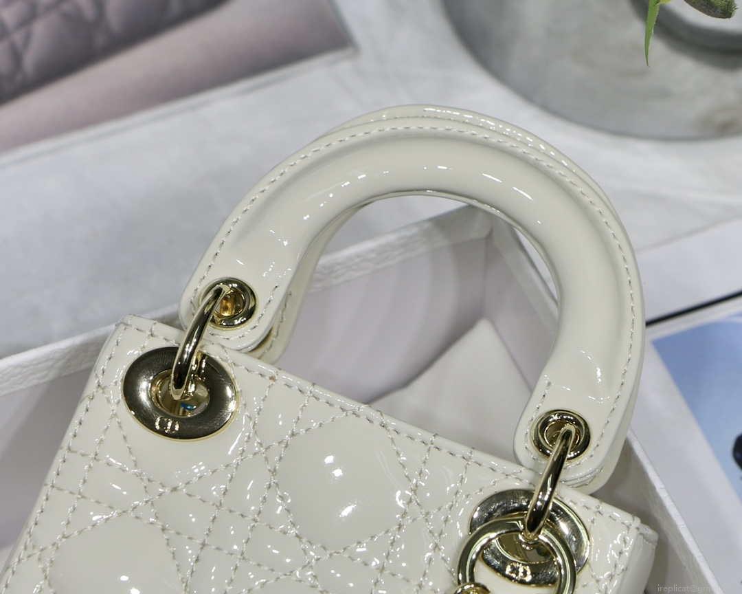 Dior MICRO LADY Dior Bag S0856 White Patent Cannage Lambskin