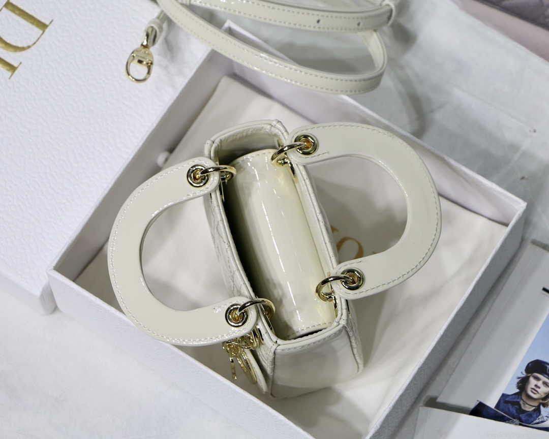 Dior MICRO LADY Dior Bag S0856 White Patent Cannage Lambskin