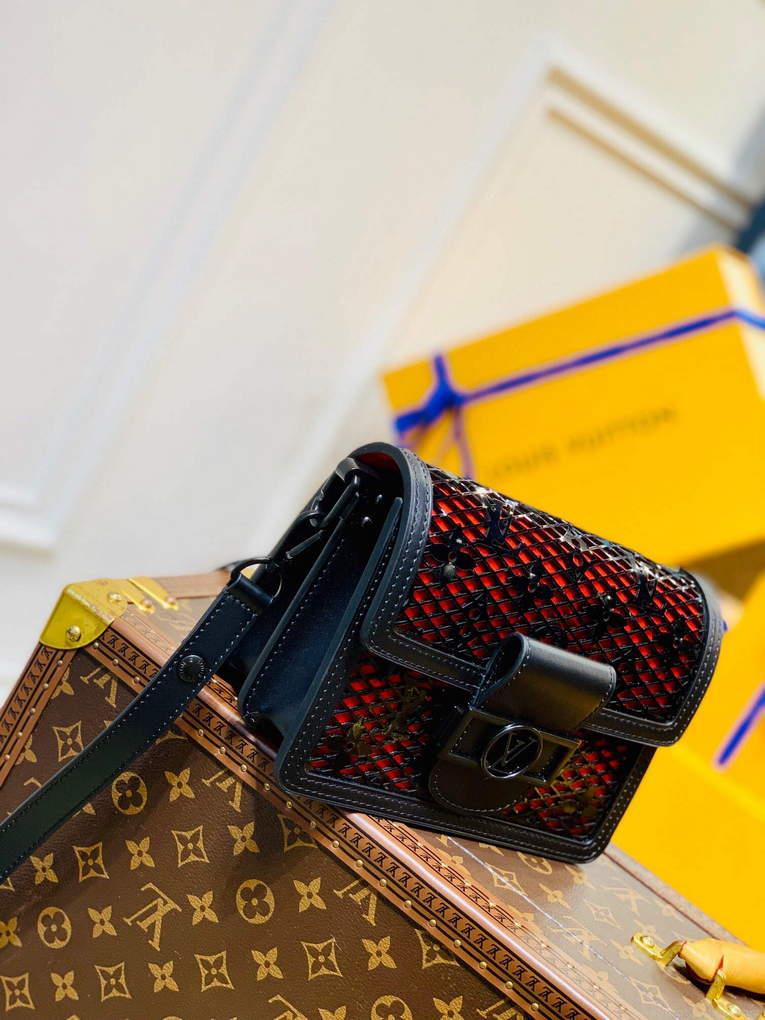 LV M20359 Louis Vuitton Mini Dauphine Handbag Black