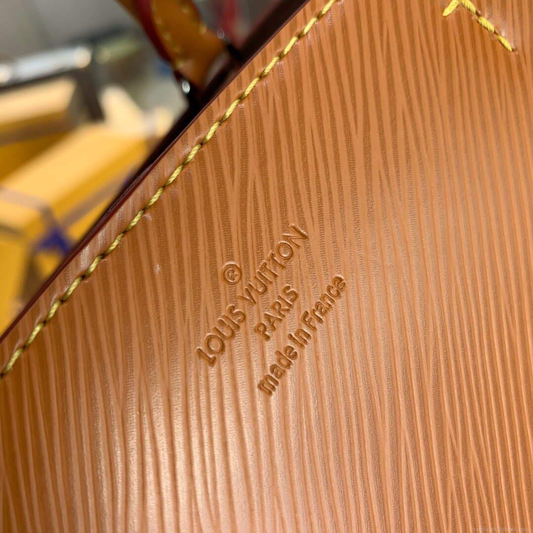LV M59953 Louis Vuitton Marelle Tote MM Brown
