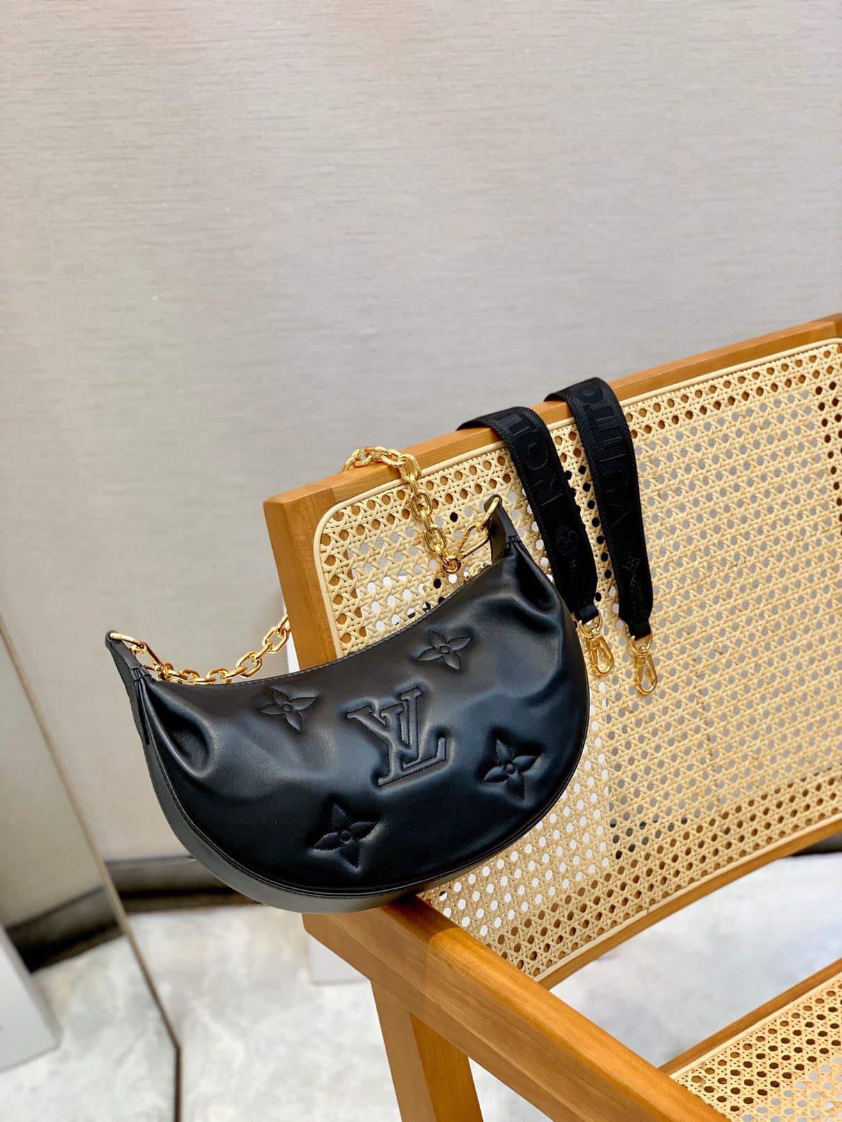 LV M59799 Louis Vuitton Over The Moon Bag Black