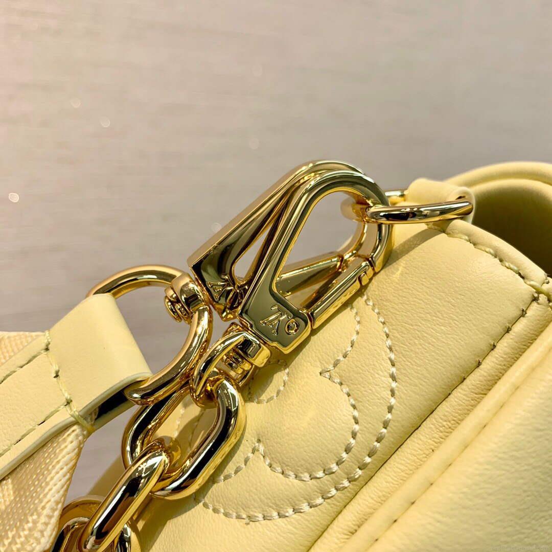 LV M81400 Louis Vuitton Wallet On Strap Bubblegram Banane Yellow
