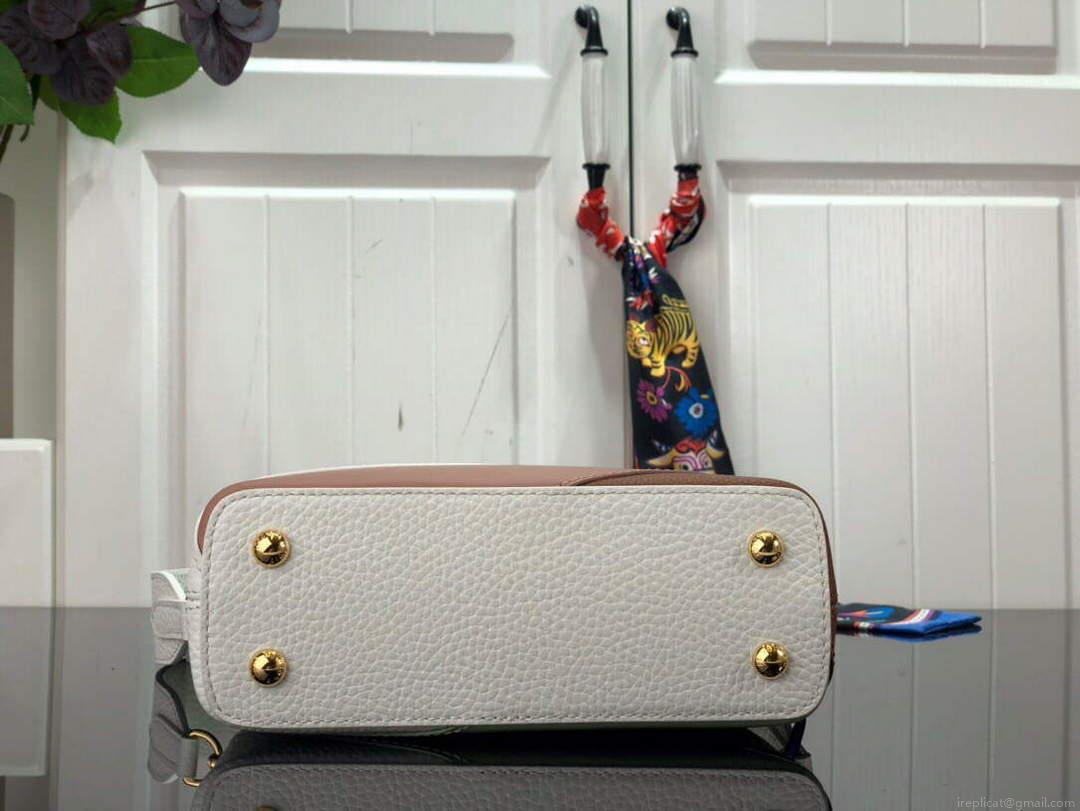 LV M59864 Louis Vuitton Capucines Mini Bag