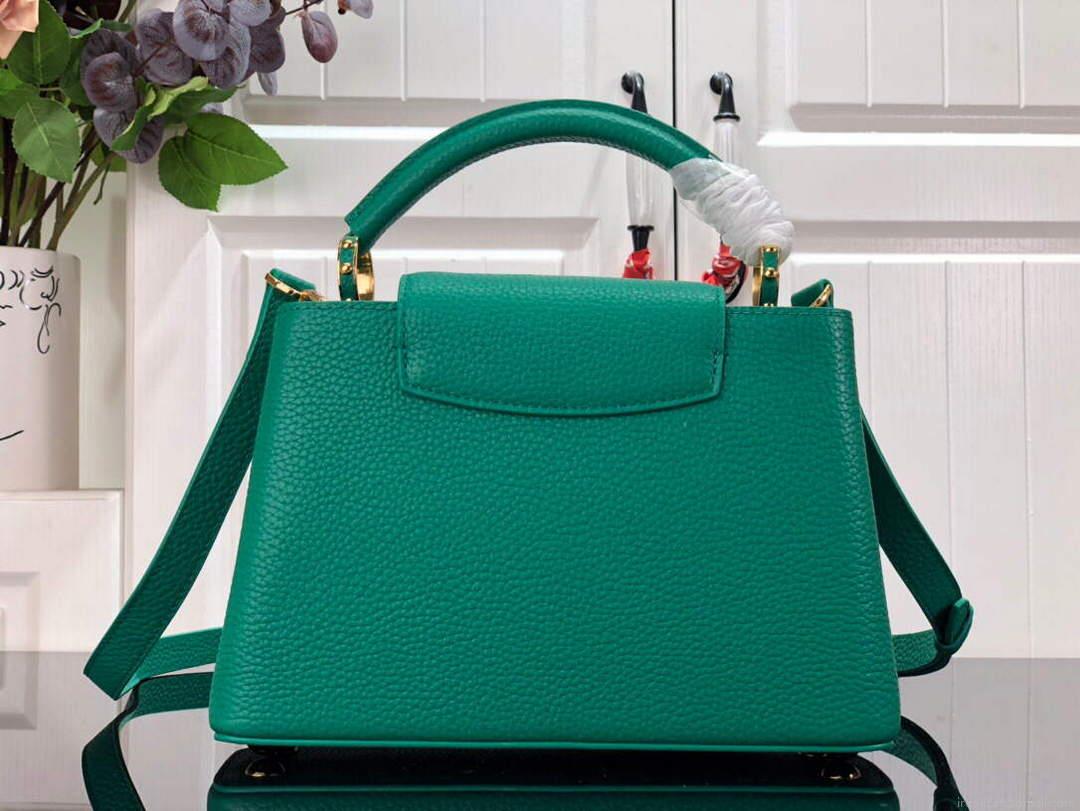 LV M59066 Louis Vuitton Capucines BB Handbag Green