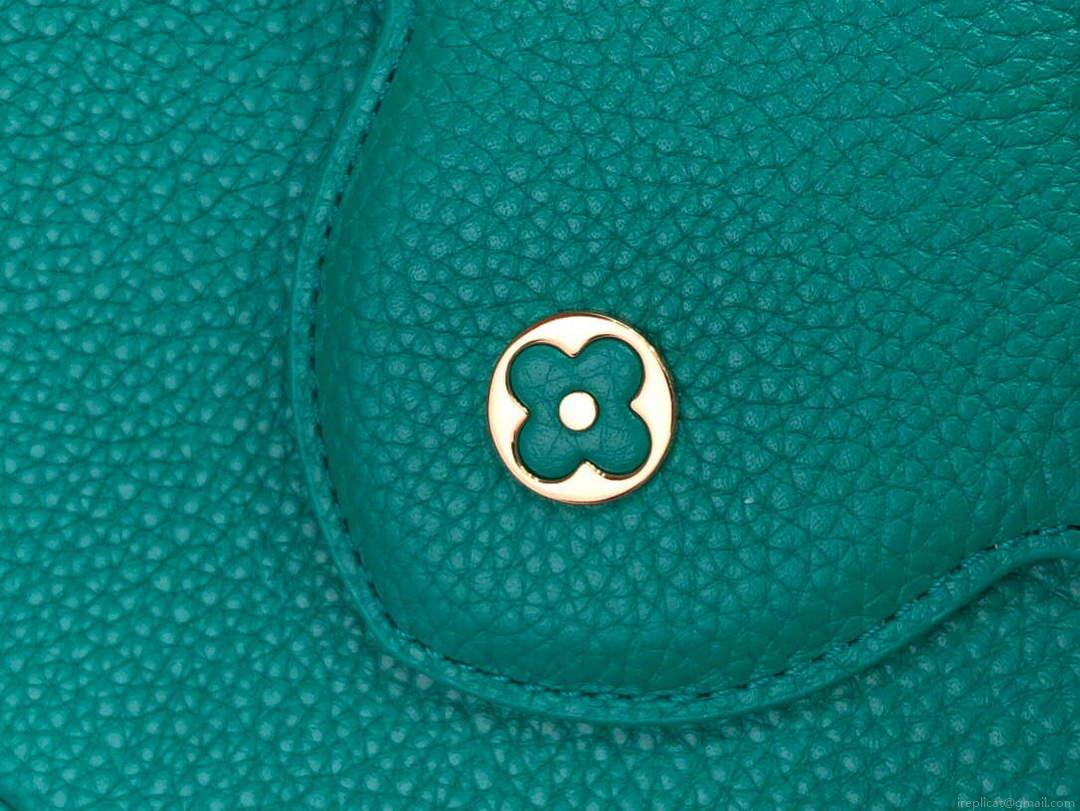 LV M59066 Louis Vuitton Capucines BB Handbag Green