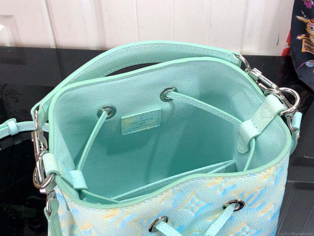 LV M46173 Louis Vuitton NÉONOÉ BB Bucket Bag Vert d’eau Green