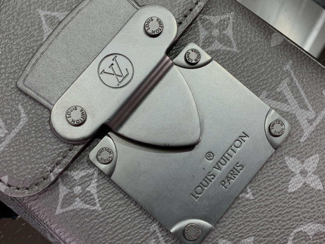 LV M81523 Louis Vuitton S-Lock Vertical Wearable Wallet Monogram eclipse