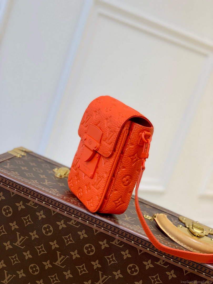 LV M81525 Louis Vuitton S-LOCK Vertical Wearable Wallet Orange