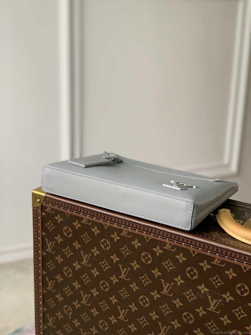 Louis Vuitton M69836 LV Aerogram Pochette iPad M69837 Gray