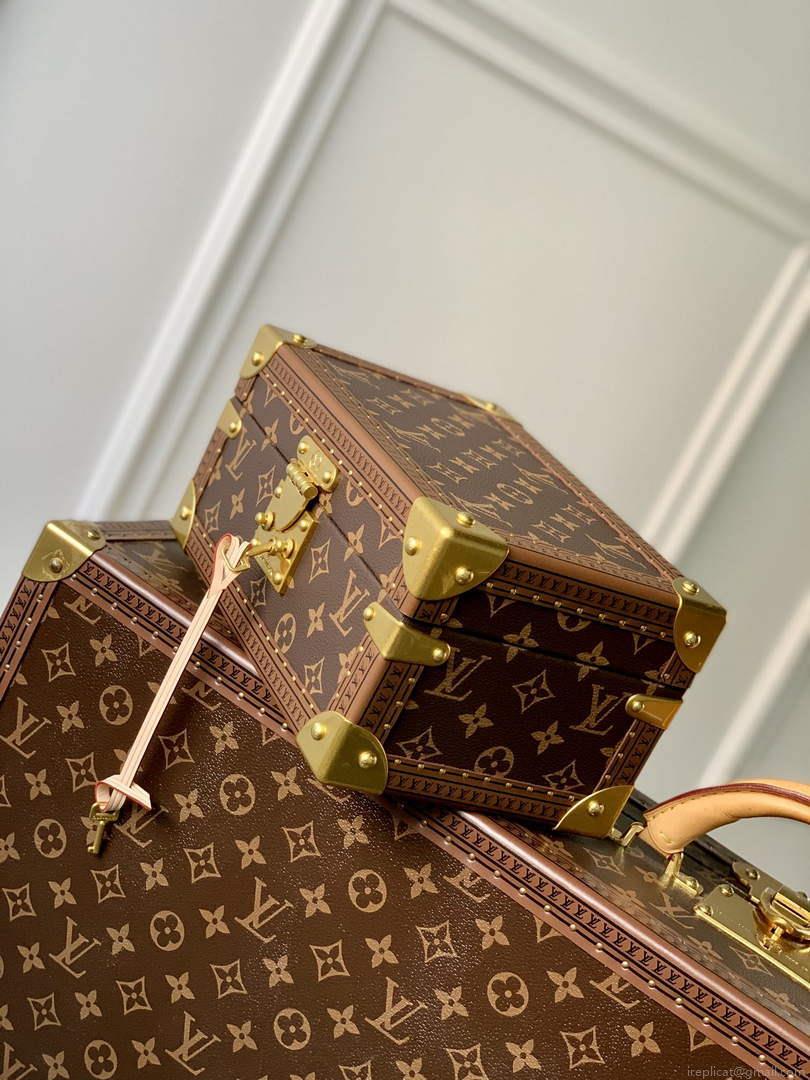 LV M20292 Louis Vuitton Coffret Tresor 24 Case Pink