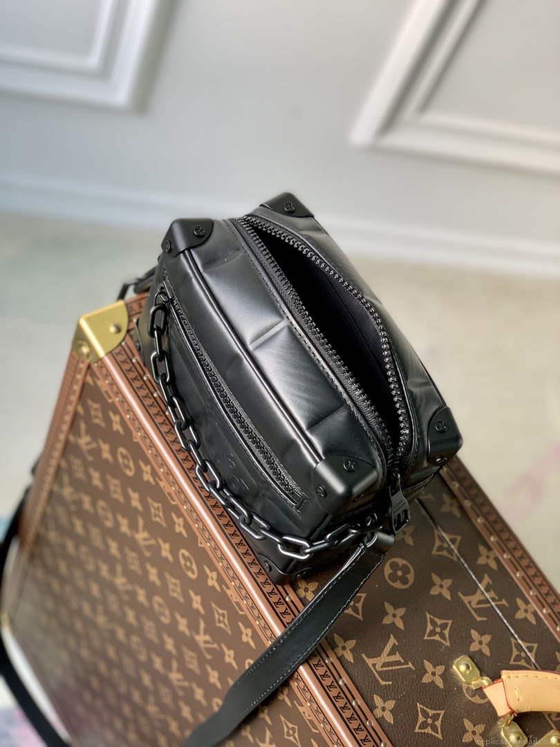 LV M81611 Louis Vuitton Mini Soft Trunk Black