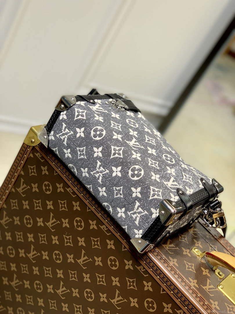 LV M21460 Louis Vuitton Side Trunk Bag