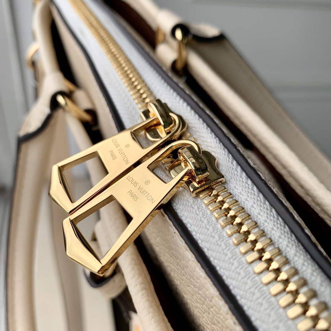 LV M46503 Louis Vuitton Trianon PM Bag Monogram Crème Beige
