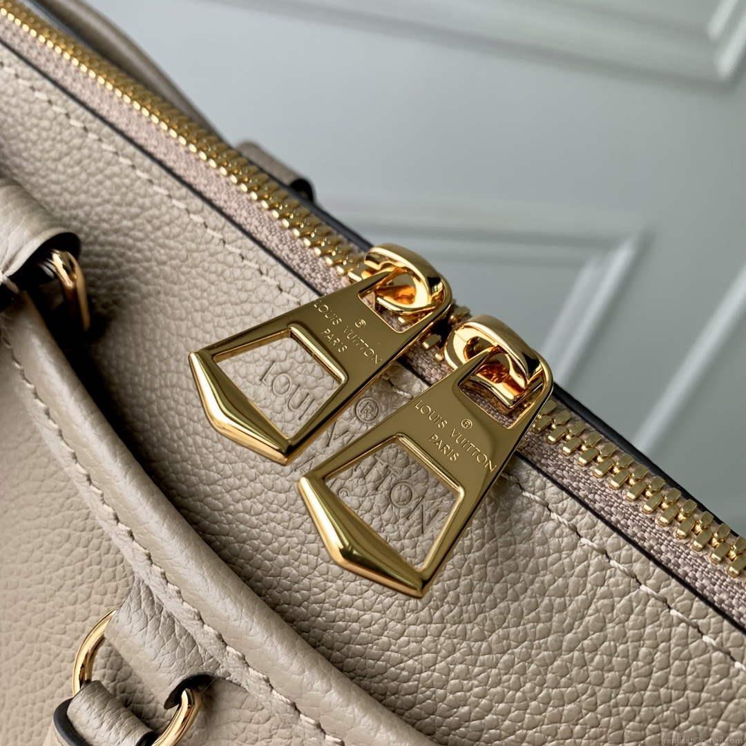 LV M46585 Louis Vuitton Trianon PM Tote Bag Crème Beige