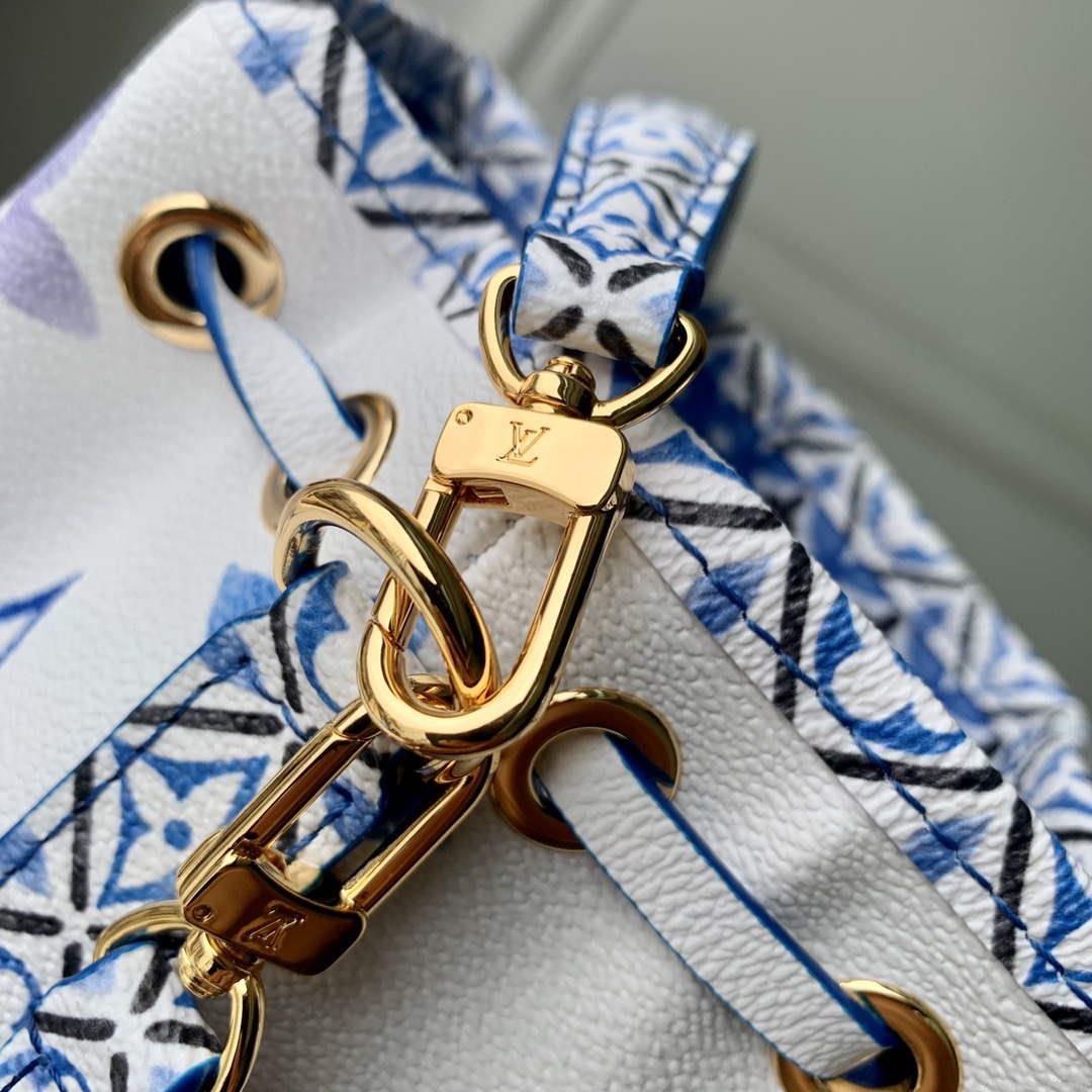 LV M82386 Louis Vuitton Nano Noé Bucket Bag Blue
